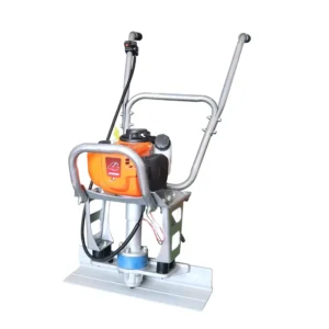China Manufacturer Concrete Vibrating Screed for Slab Leveling Gasoline Engine Adjustable Length