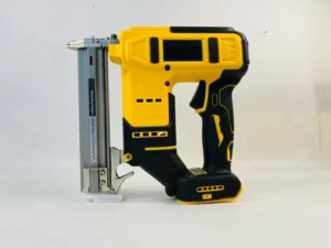 For DWALT 20V Cordless 18G Brad Nailer DCN680 10 30mm Nails 100pcs Magazine Cordless Nail Gun for Furniture Trim Woodworking